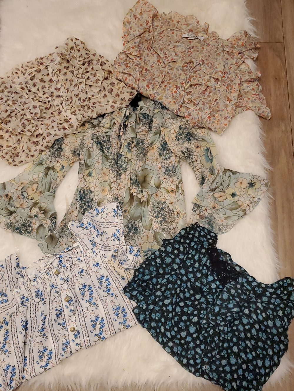 BUNDLE OF 5 SUMMER FUN..Floral Mixed-Print Women's Tops Pack - Assorted Colors